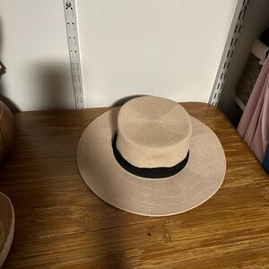 Roxy wide brim hat